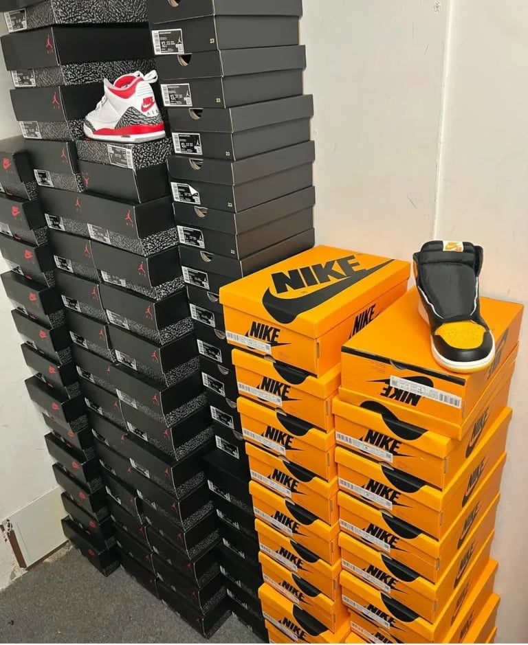 Buy Sneakers Pallets | PalletsLiquidationUSA