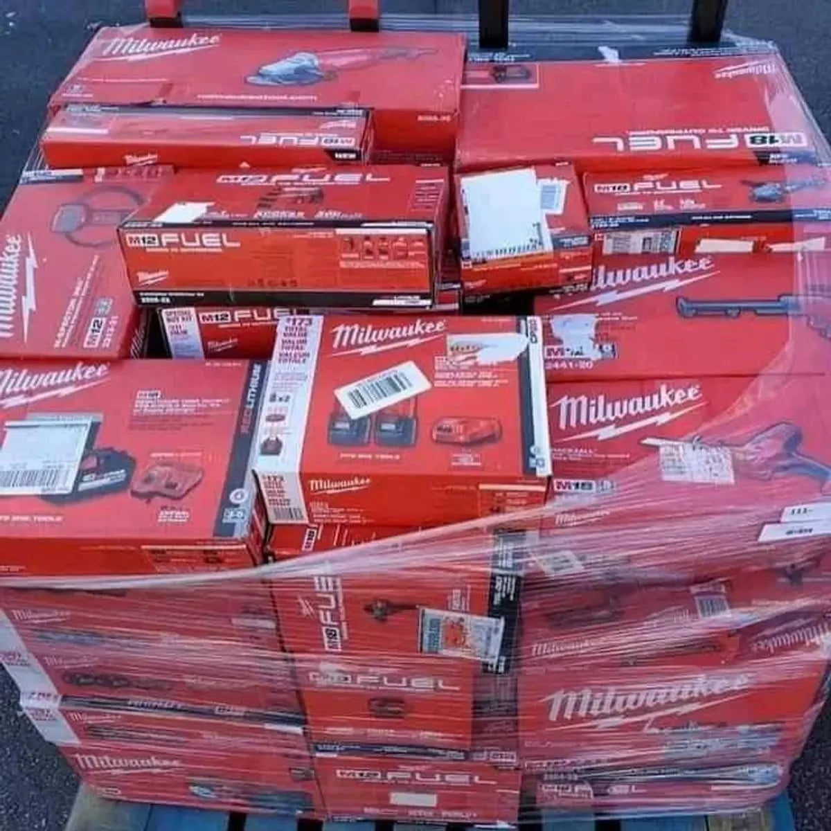 Milwaukee Power Tools Pallet